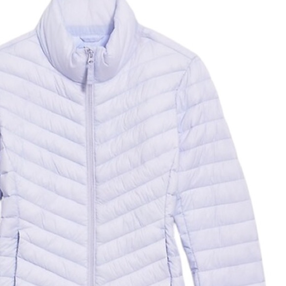 Old Navy Water-Resistant Narrow-Channel Packable Puffer Jacket - Picture 2 of 3